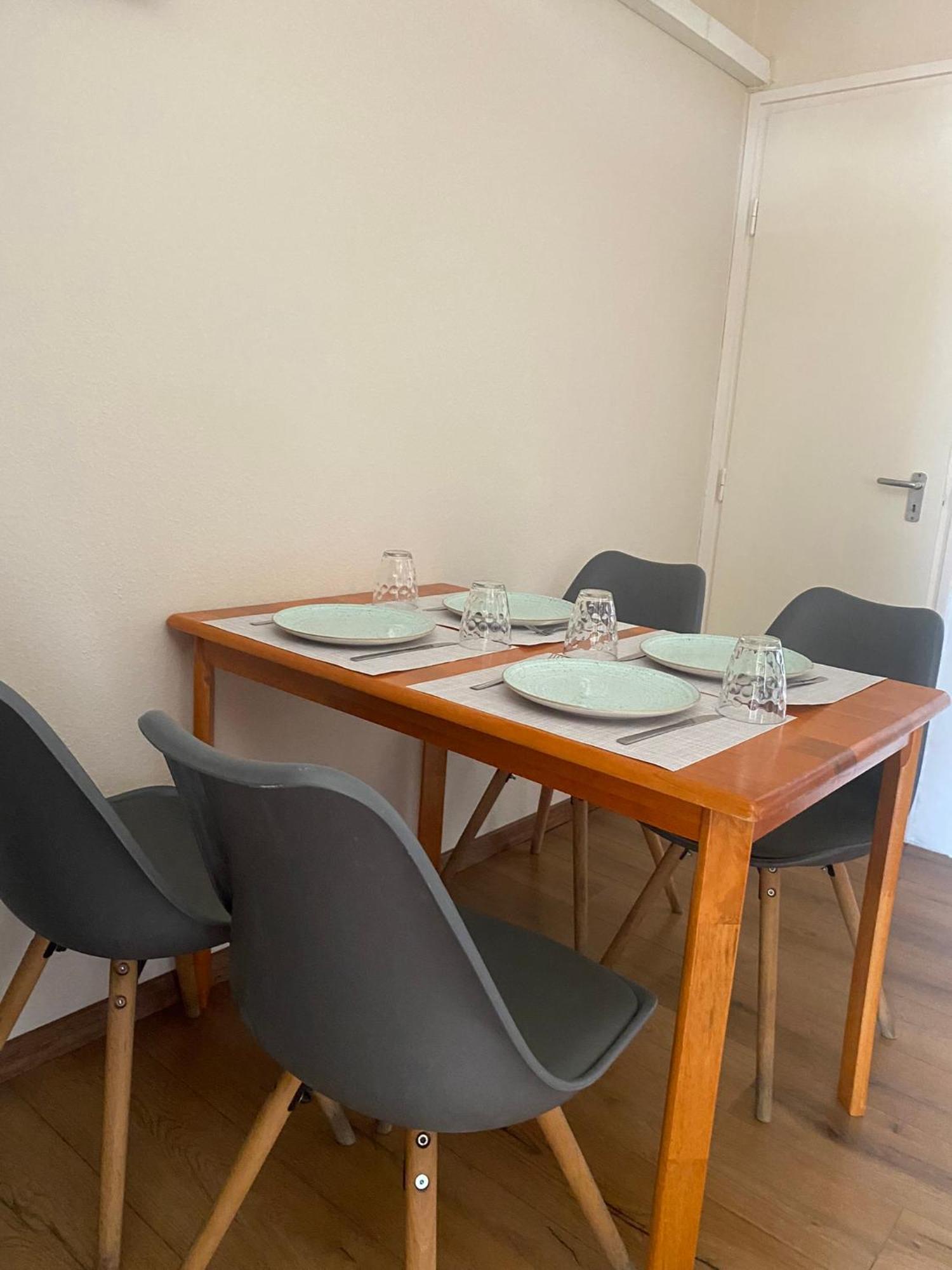 Summer Apartments Tiszakécske Екстериор снимка